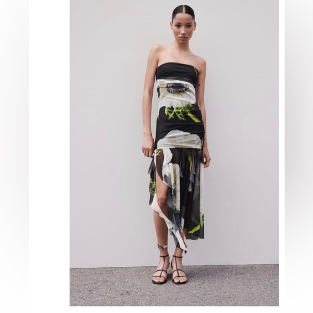 Strapless printed tulle dress